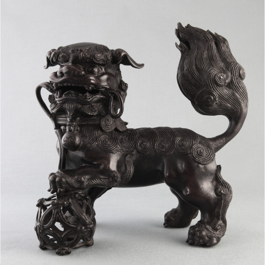 Ming bronze Lion incense burner
